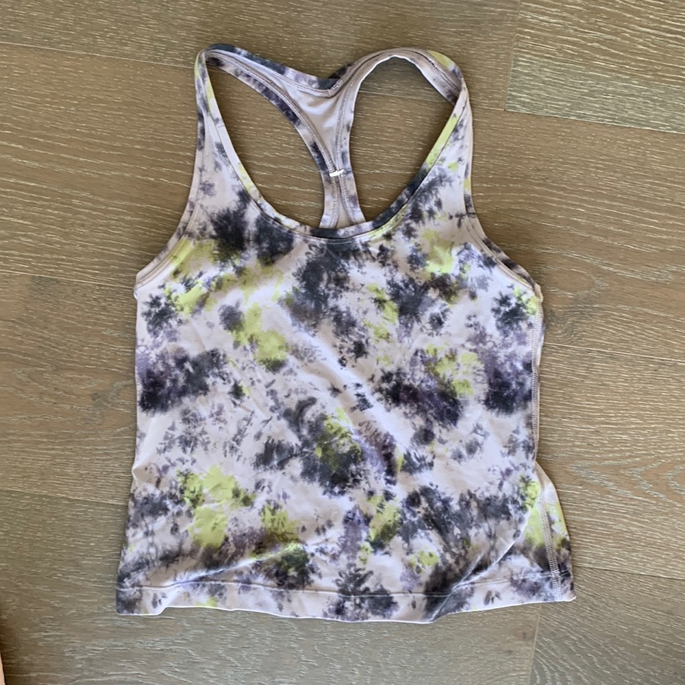 Lululemon crop tank. Gentle wear.